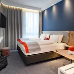 Express - By Ihg מלון 3*