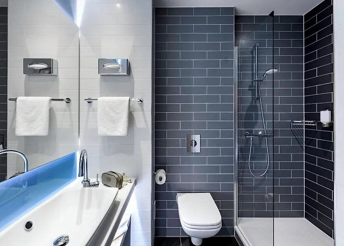 Express - By Ihg