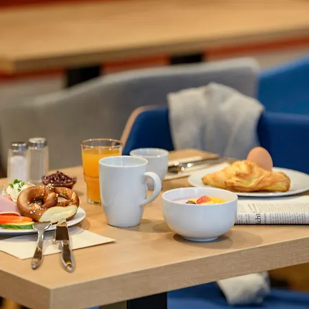 Express - By Ihg Regensburg