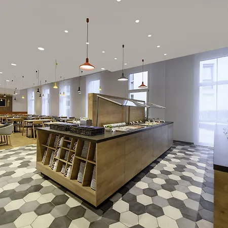 Express - By Ihg Отель