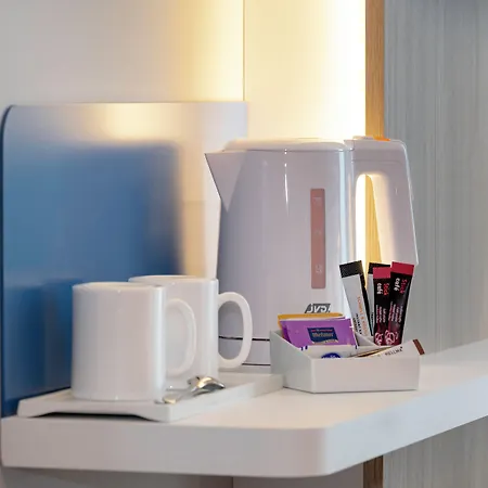 Express - By Ihg Отель 3*