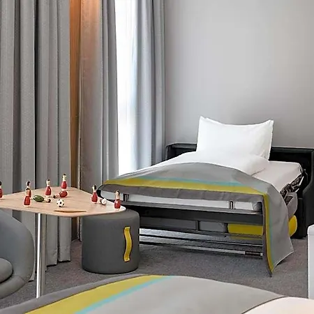 Express - By Ihg فندق 3*