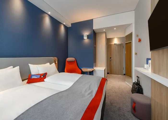 Hotel Express - By Ihg 3*